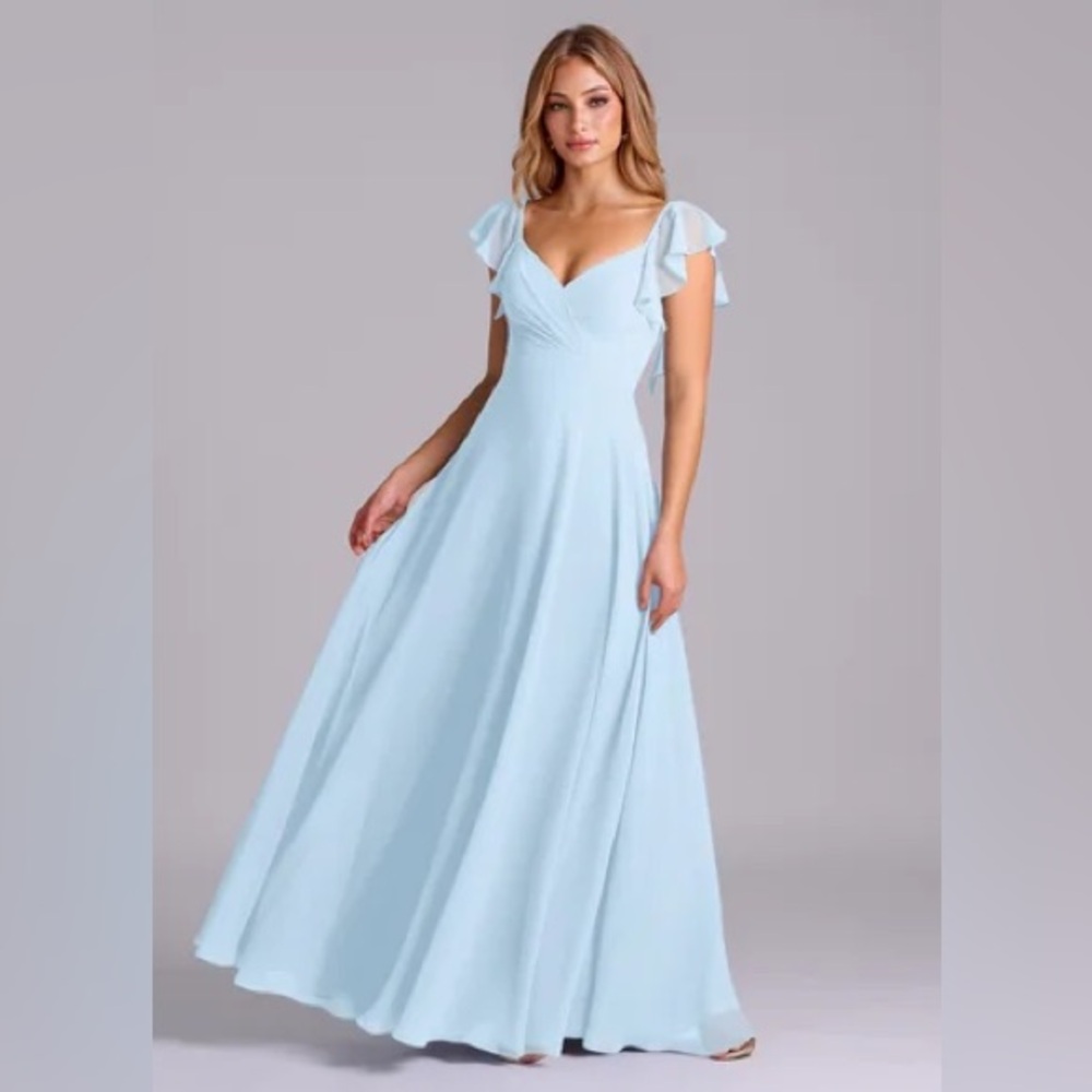 Azazie Maren Allure
Sky Blue A-Line V-Neck Lace Chiffon Dress